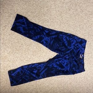 Old navy capris rarely ever worn!